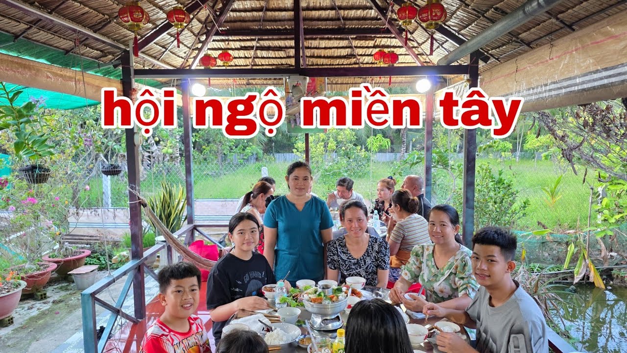 Chào Đón Cô Ở Phương Xa Đến Thăm Gia Đình | TTVlog 