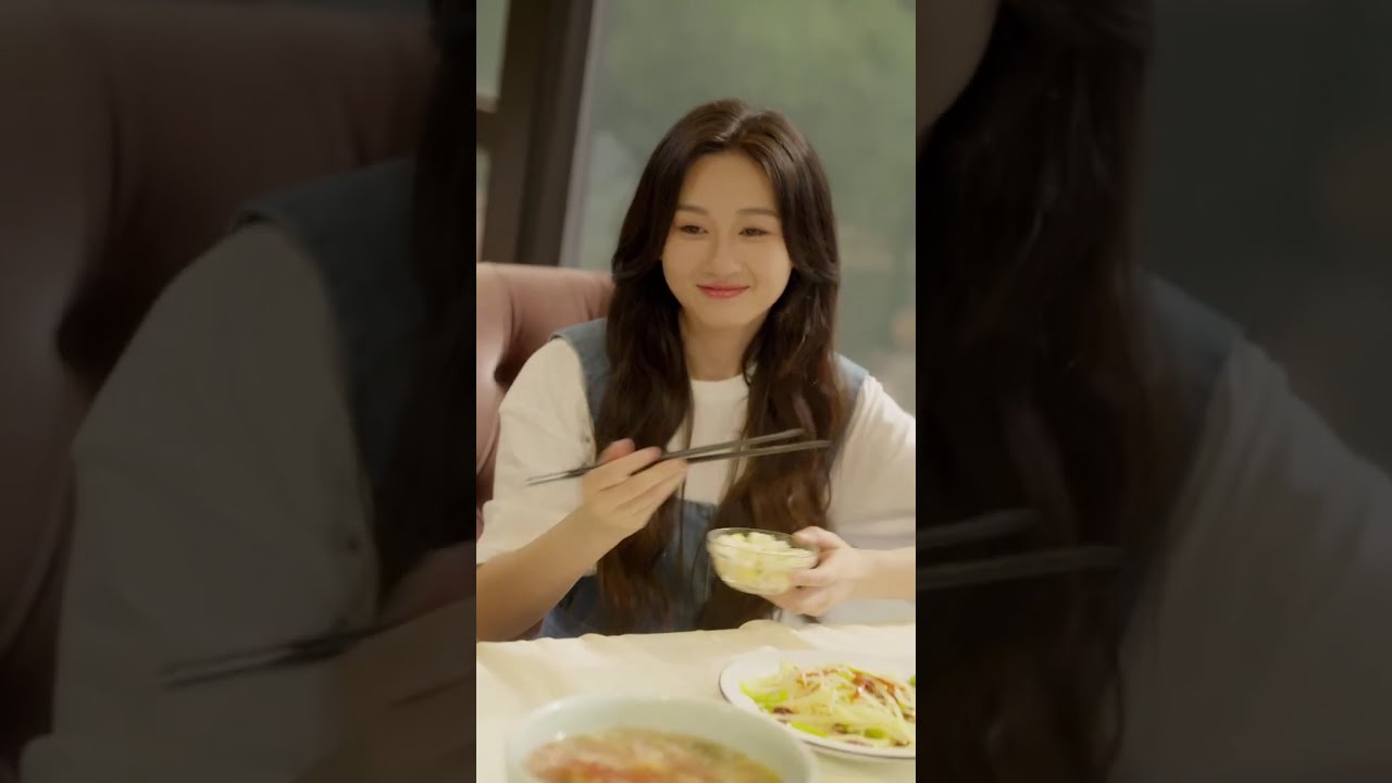 【Multi Sub】 摆路边摊的她一道蛋炒饭征服了首富父子，她的人生从此逆袭 🌸 Mini-drama 🌸JDDJ
