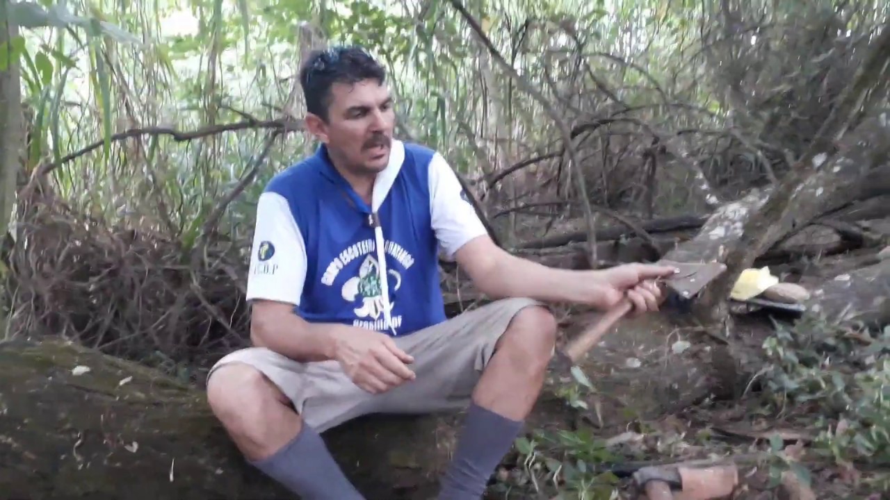 Técnicas de facão, machado e machadinha.