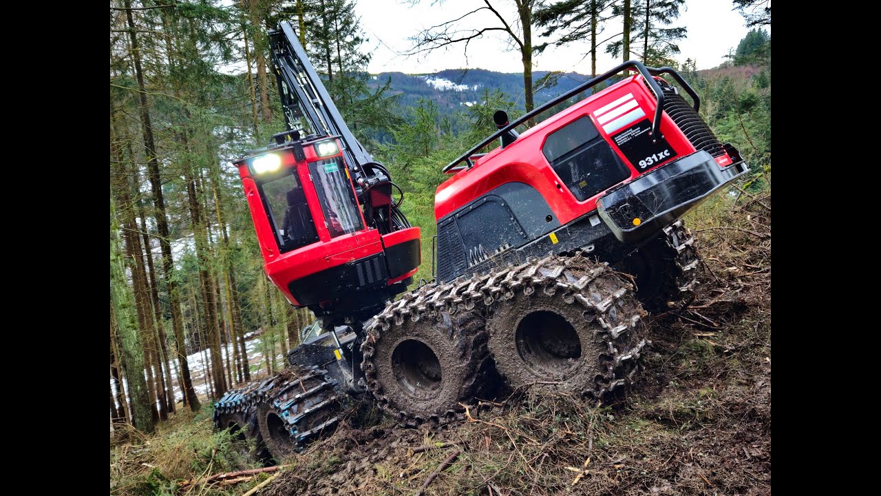 🌲4K|*NEW* Komatsu 931XC goes deep • HarvesterAction • Hangarbeit • Forstbetrieb Surtmann • Logging🌲
