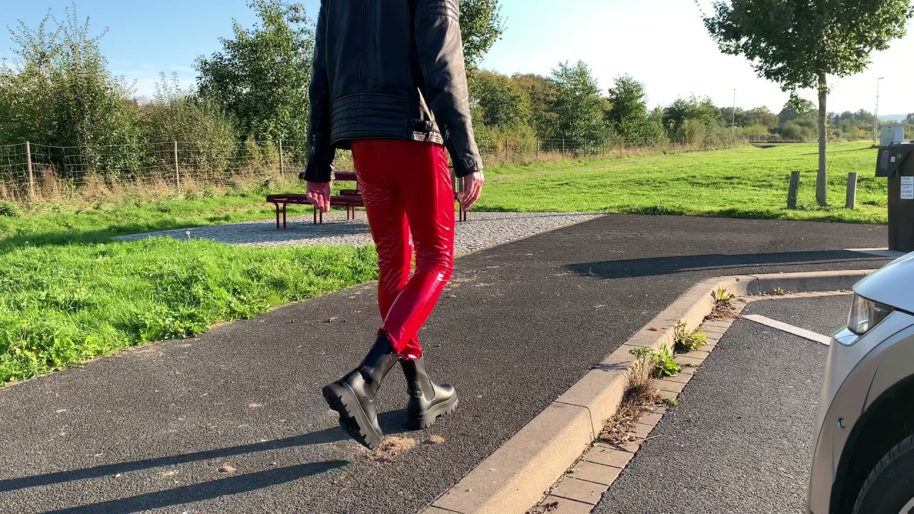 Bottega Veneta - Vinyl Leggings - OOTD - Crossdresser