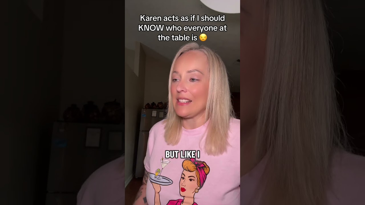Karen thinks I know everyone in her party 😒#story #restaurant #karen #storytime #pov 