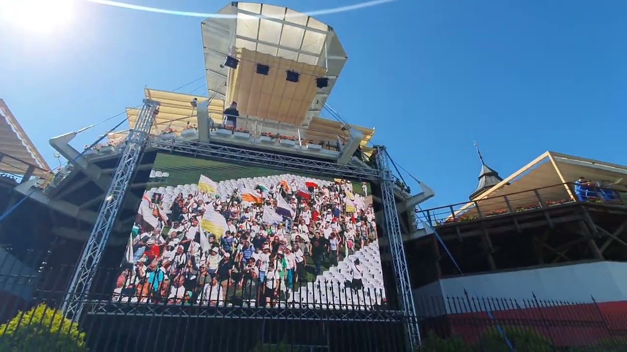 12.08.2024 - Gdańska Piesza Pielgrzymka na Jasną Górę na wałach jasnogórskich