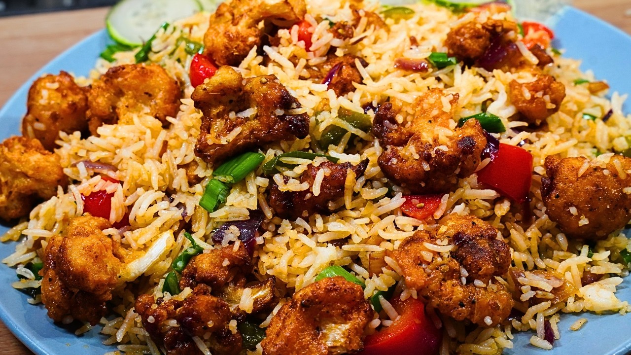 CAULIFLOWER MANCHURIAN FRIED RICE | Indo Chinese Recipe | Gobi Manchurian Rice