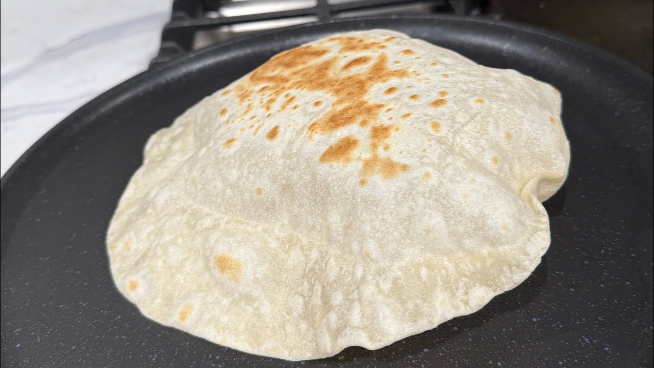 Tortillas De Harina y Atun con Huevo