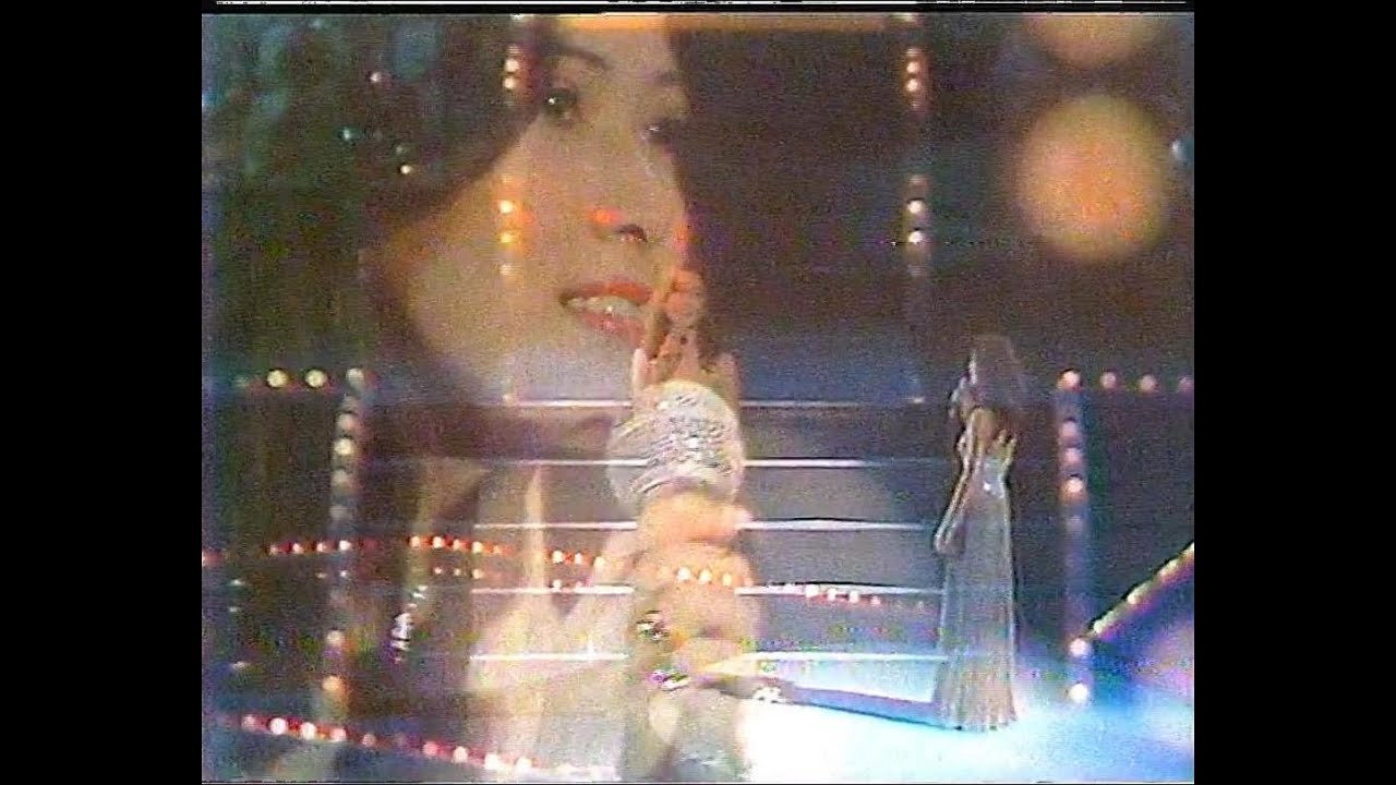 にっぽんの歌　1976(昭和51)年　ブルー・ライト・ヨコハマ      いしだあゆみ
