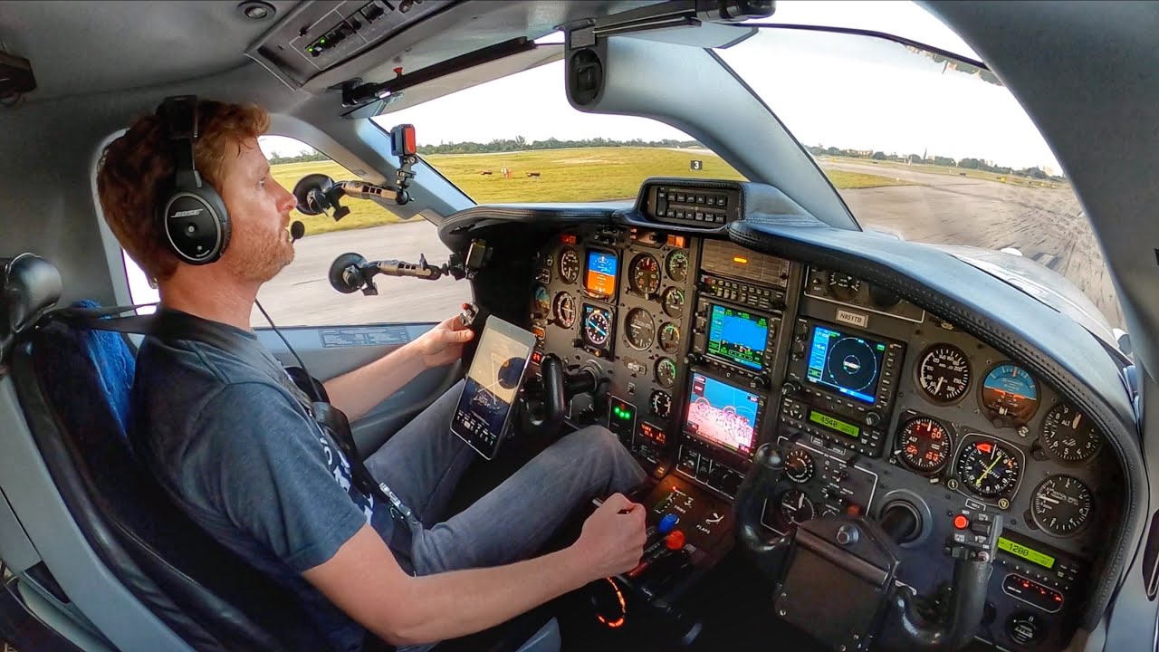 ABORTED TAKEOFF! - BROKEN AIRPLANE