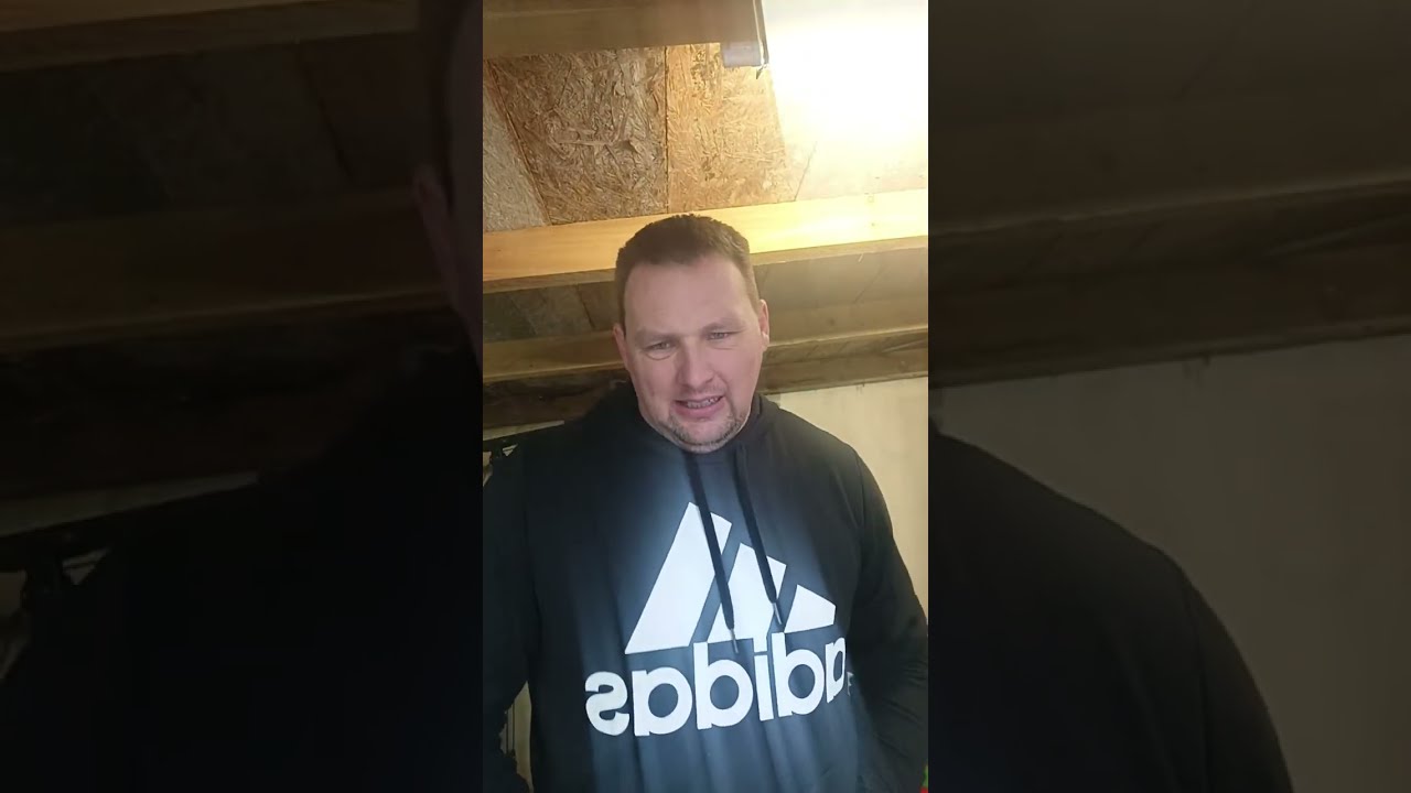 Forma po czterdziestce nadaje na żywo