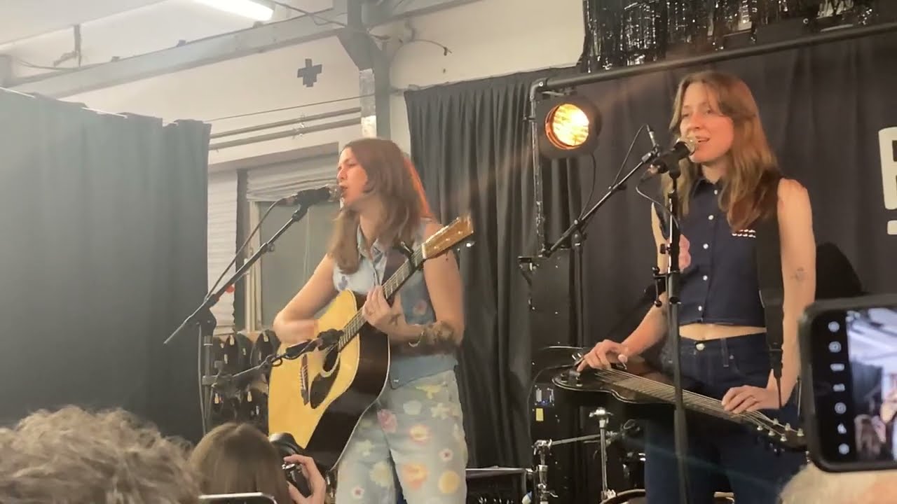 Larkin Poe - Bluephoria, live at Rough Trade East, London, 28 Jan 2025