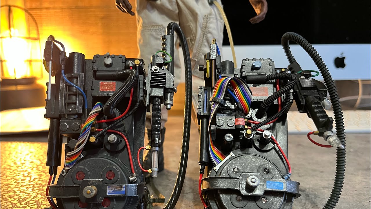 Present Toys 1/6 Ghostbusters figures and Proton Packs? Which Pack is Which?