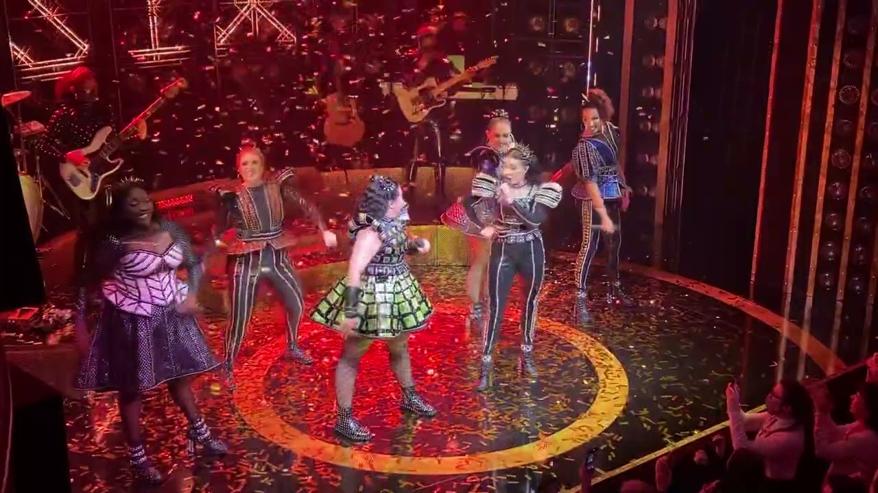 Megasix | Six The Musical | 06.03.22 | Courtney Boleyn, Roxanne Howard, Nat Aragon, Harriet Cleves
