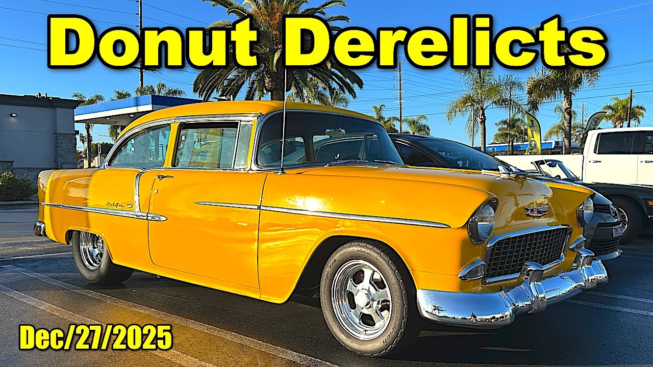 Classic Car Show Donut Derelicts (Dec/27/2025) Huntington Beach, California