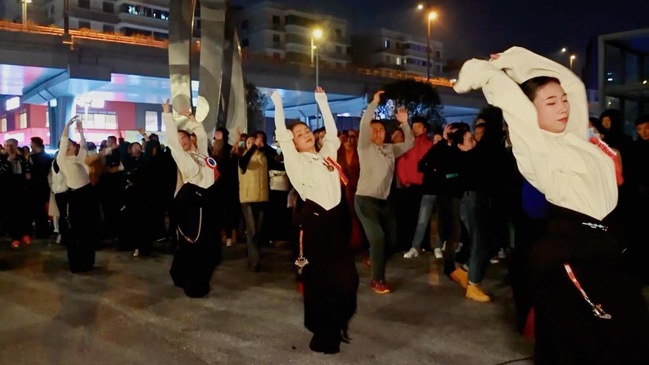 Tibetan dance《那仓情》