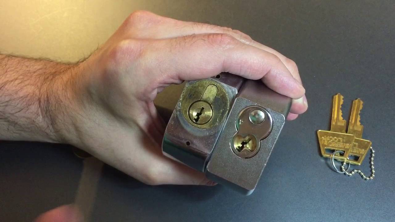 [206] American Lock Series 600 Padlock Picked and Disassembled