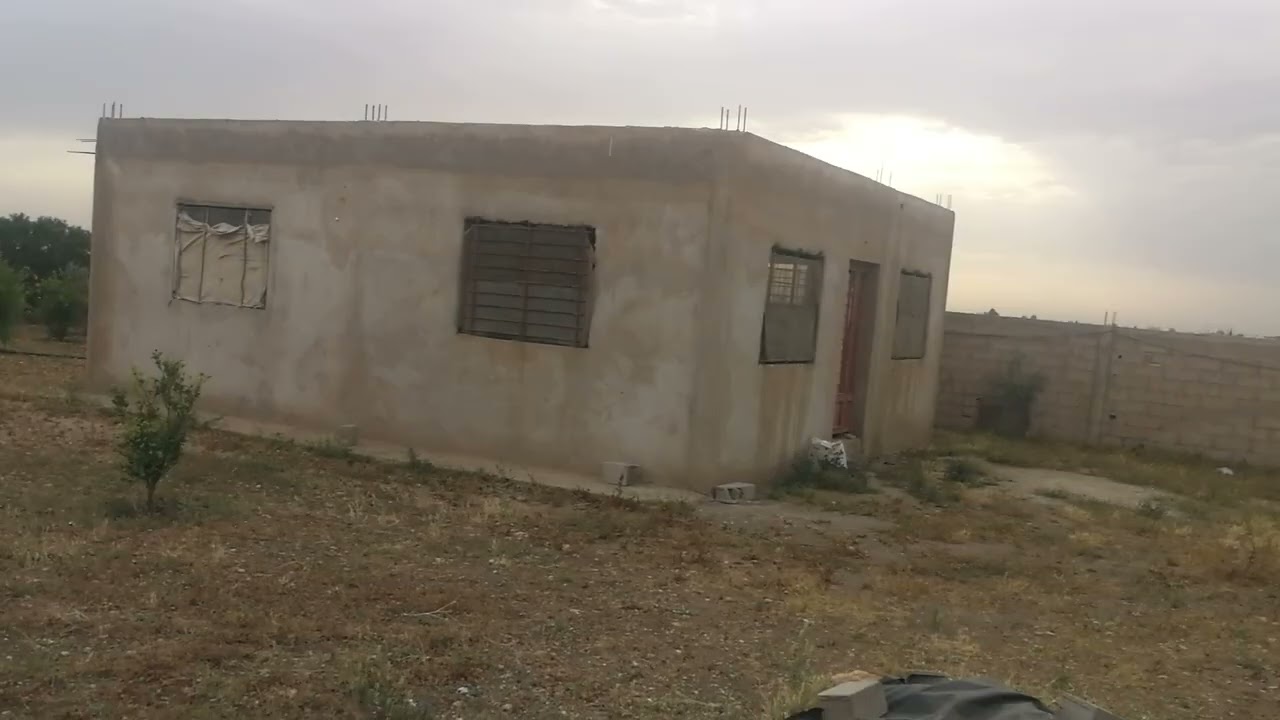 فيرمة مساحتها 5000 متر نواحي مدينة برشيد 16 كل متر تمن 50 مليون 0676357391