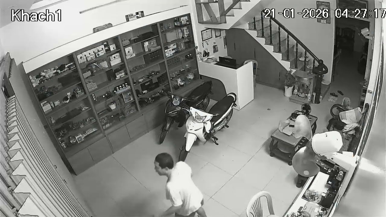 Camera ngày piter về