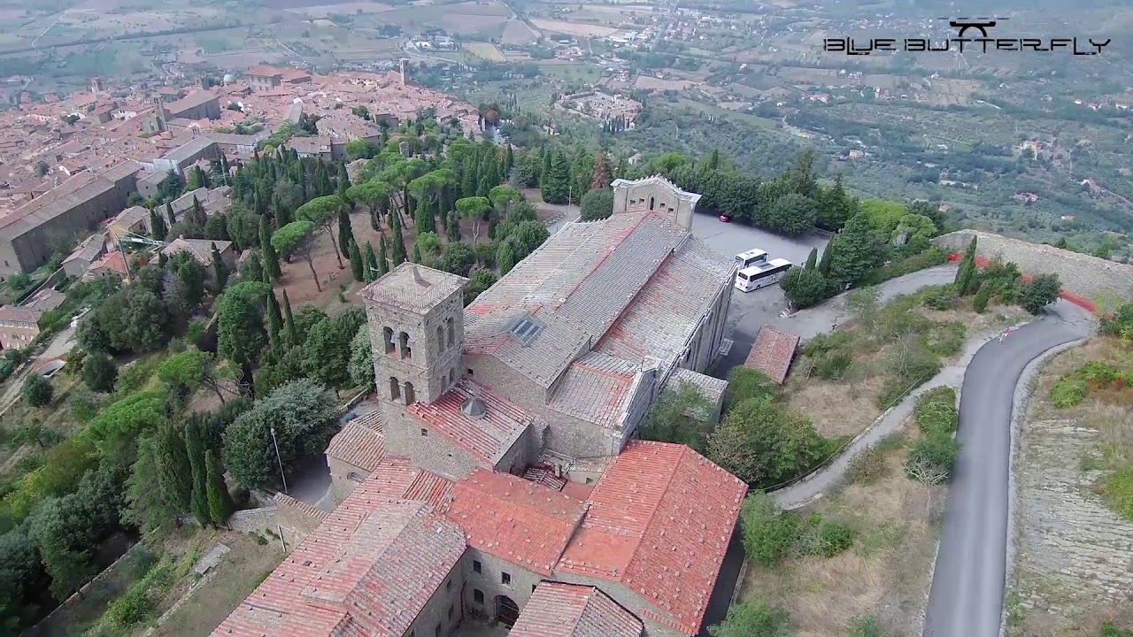 Cortona 43°16′32″N 11°59′17″E fortezza del Girifalco e basilica Santa Margherita