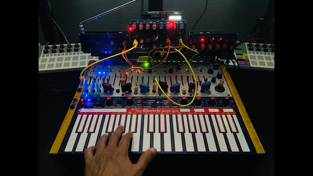 A Tribe of Resistors (Buchla Music Easel, Keen Association SmartCAB, Triglav Modular Clockwork)
