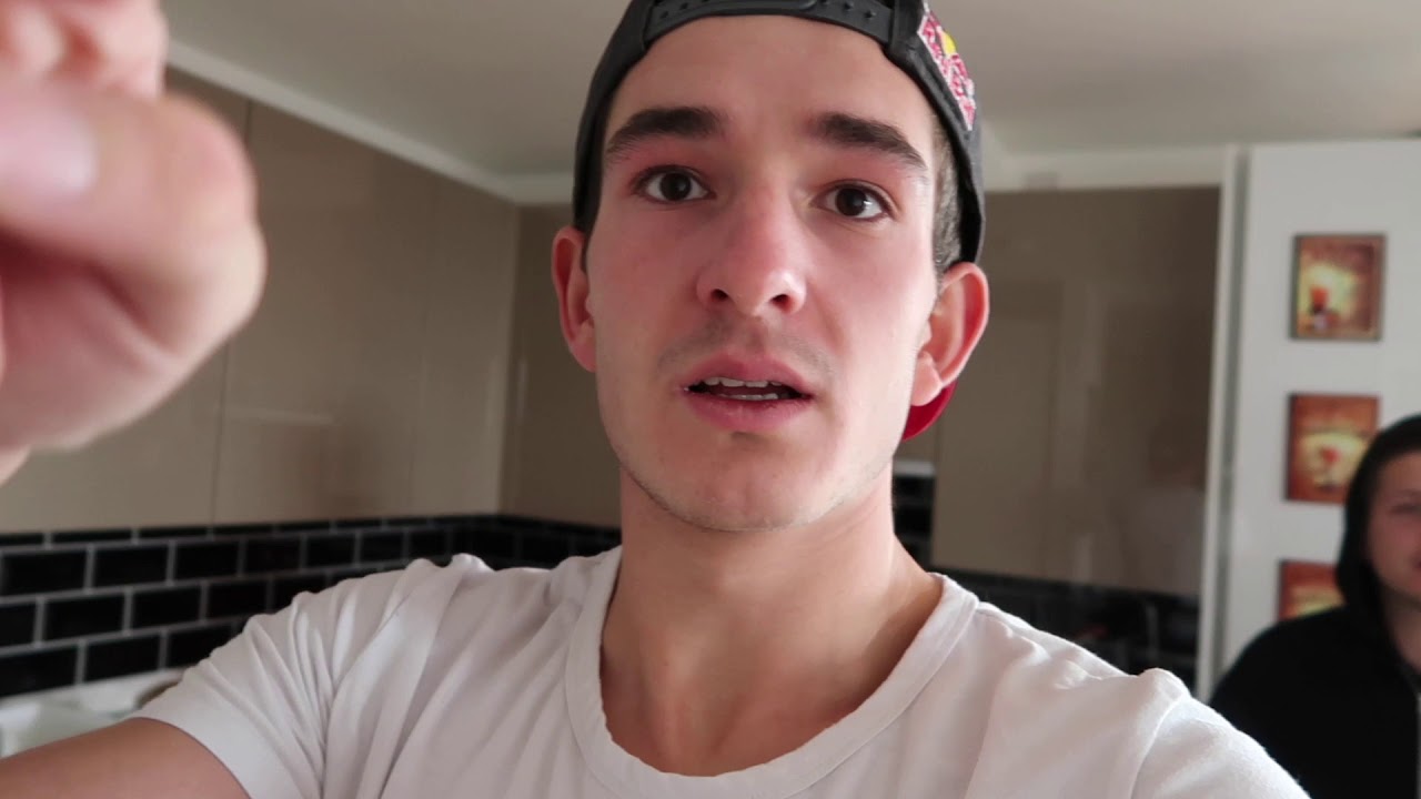 VLOG // JEG ER FLYTTET TIL LONDON FOR EN STUND!!