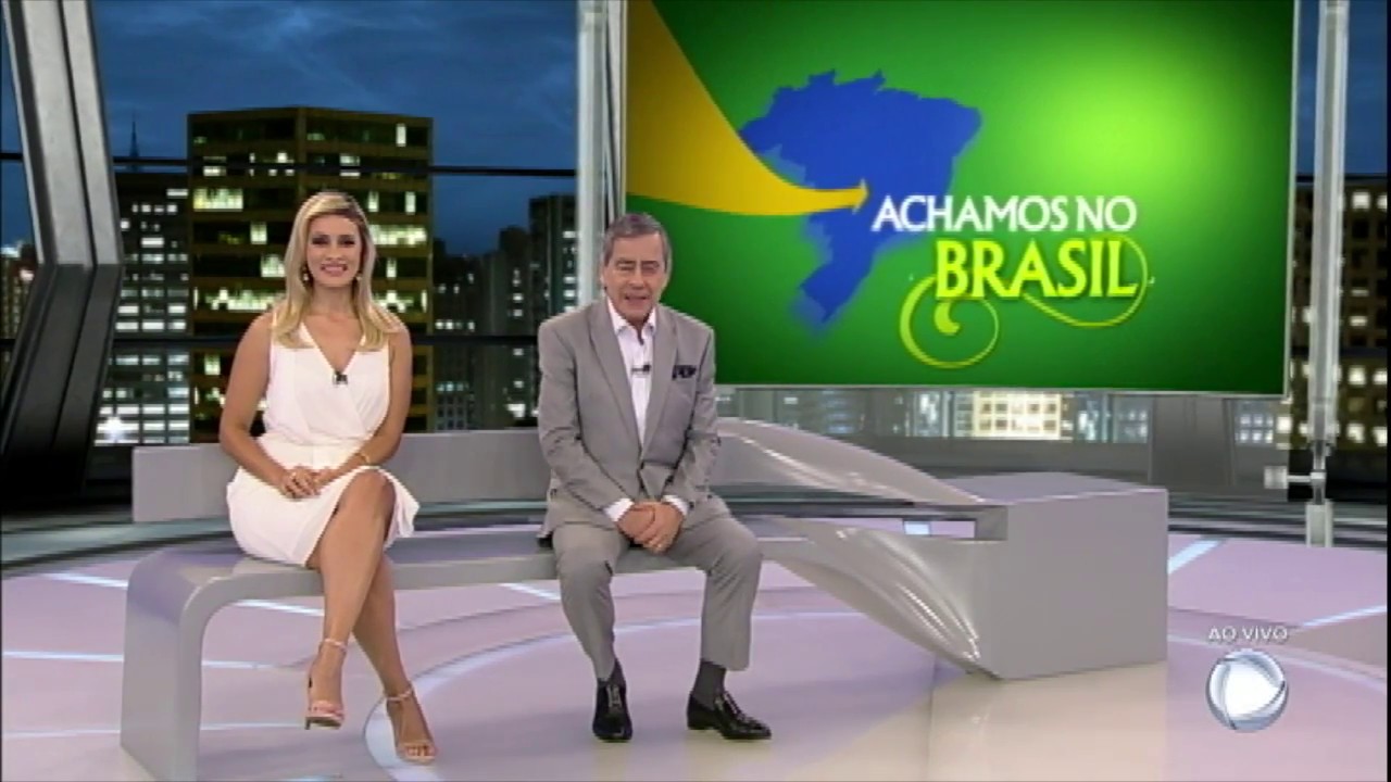 Achamos no Brasil: conheça a vendedora ambulante que atrai clientes 