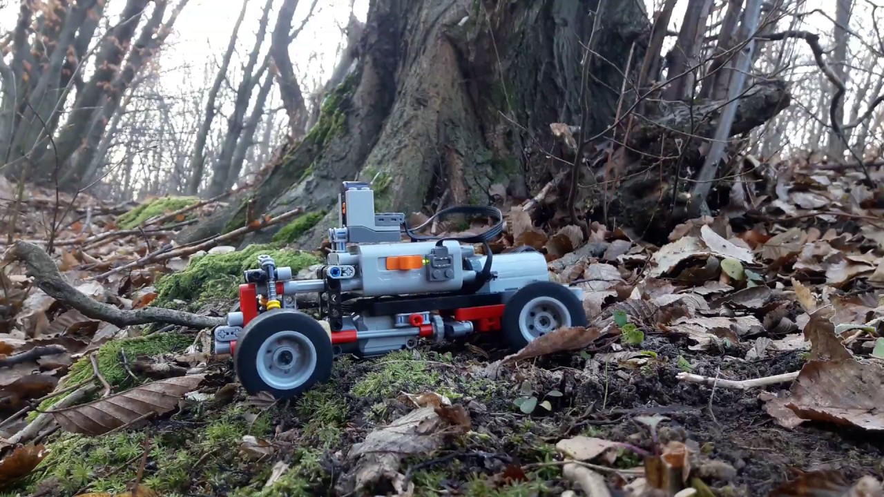 LEGO Technic Mini RC Off Roader 4x4