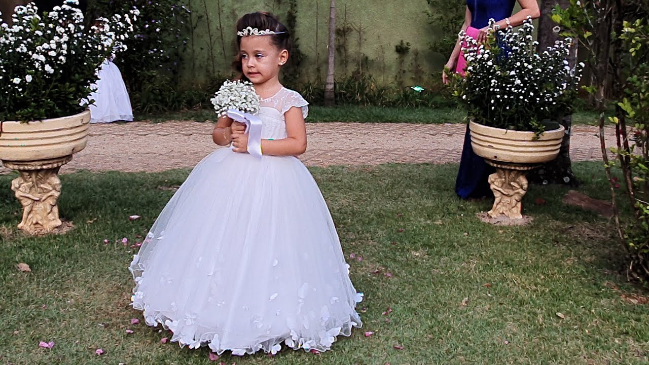 Entrada de Casamento - Daminha e Noiva