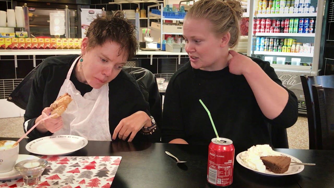 Sara och Linn - en film om personlig assistans i Kristinehamns kommun