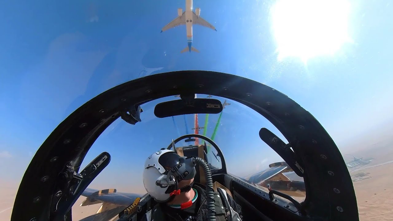 flydubai - special formation flight celebrating the UAE's 50th