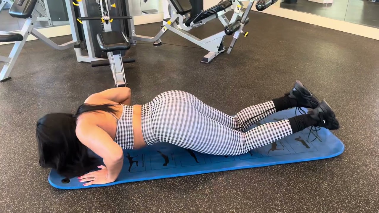 Modified/Advanced Push Ups #fitwithwhit #whitneyjones #onlinetraining