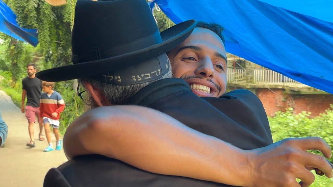 The true face of the Israelis is revealed thanks the Dharamsala Chabad House Emissaries