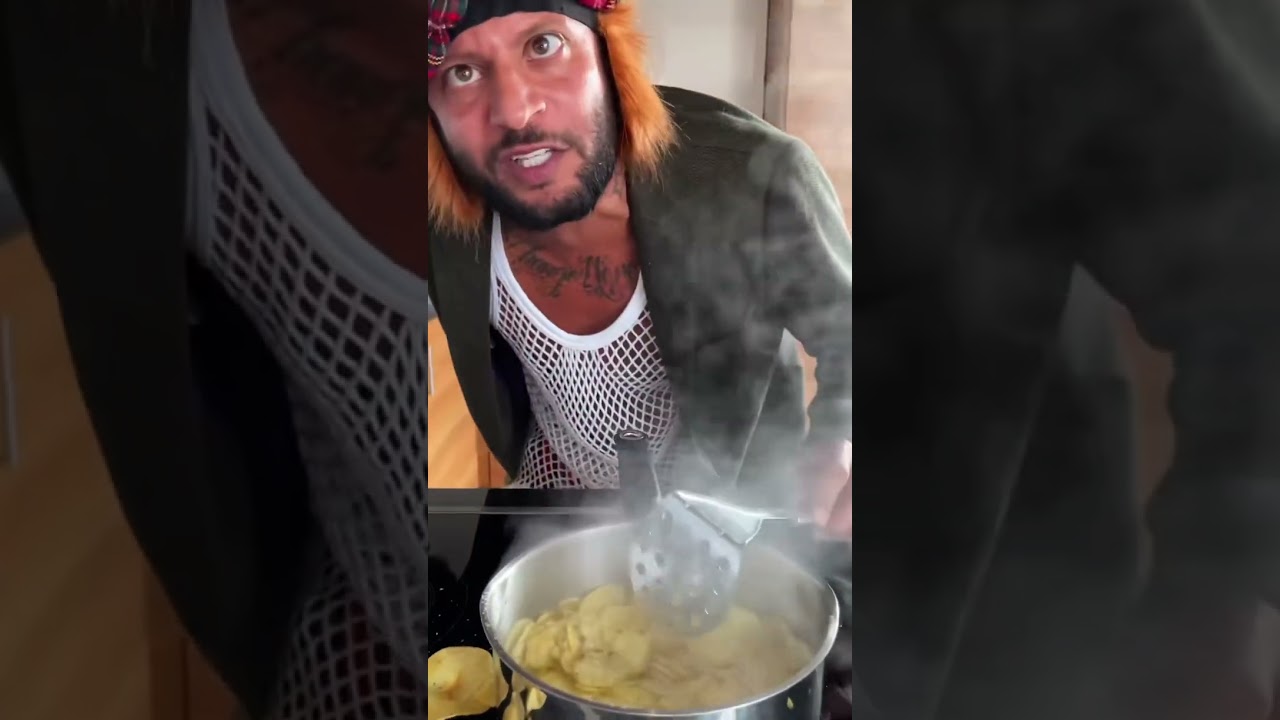 How to make some classic Scottish mash with crisps 