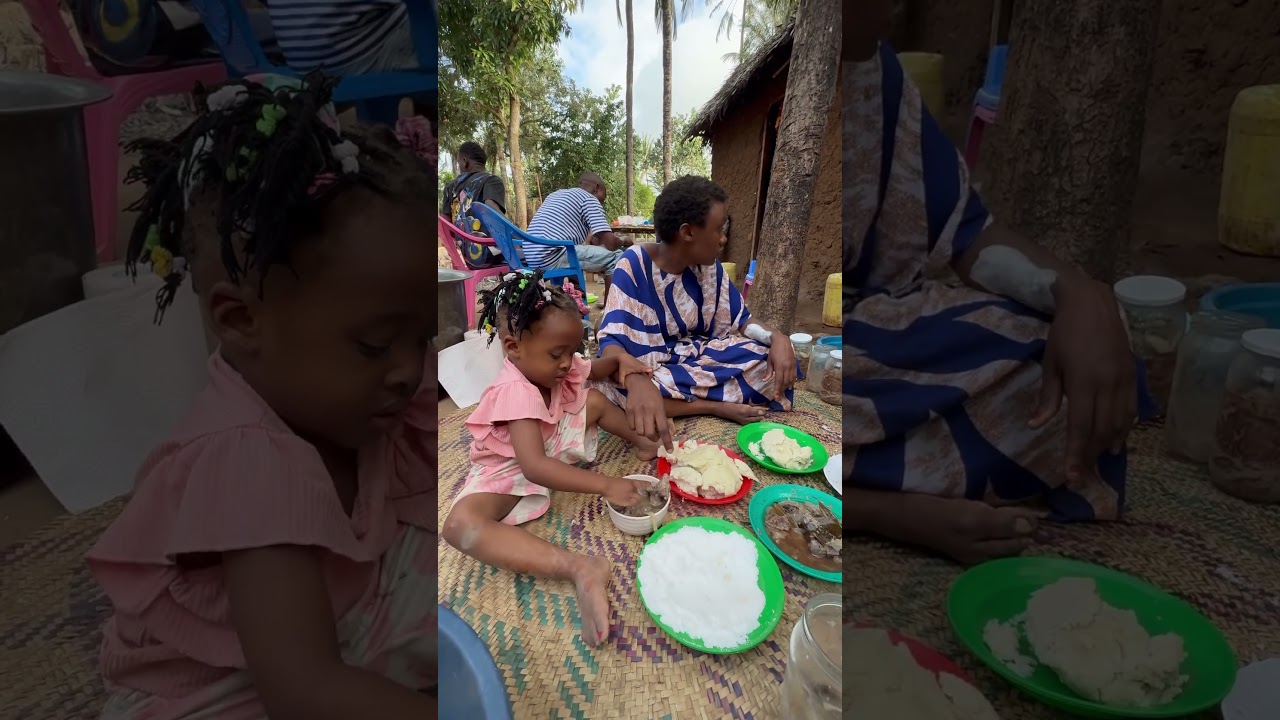 Pure Love ❤️ African Village Mom Sharing a Meal🍲With Her DaughterSo Beautiful! #shorts #viralshorts