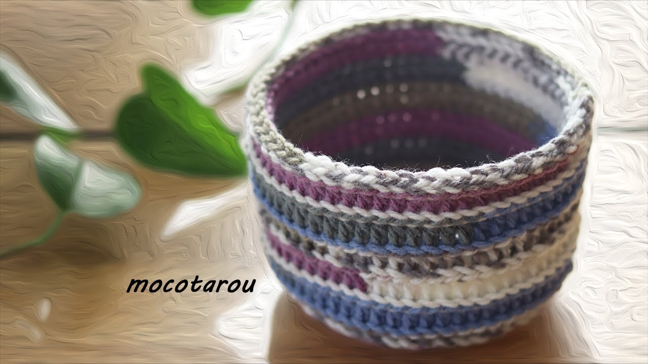 Легкая маленькая корзинка крючком, которую можно использовать как спереди, так и сзади.