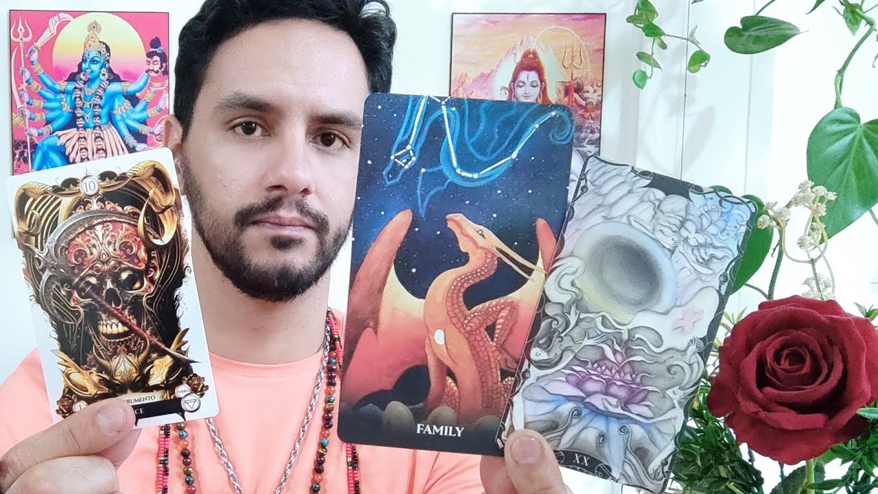 LEÃO ♌ Você quer que alguém chegue mas é você que chegará para alguém. Cuidado com familiares...