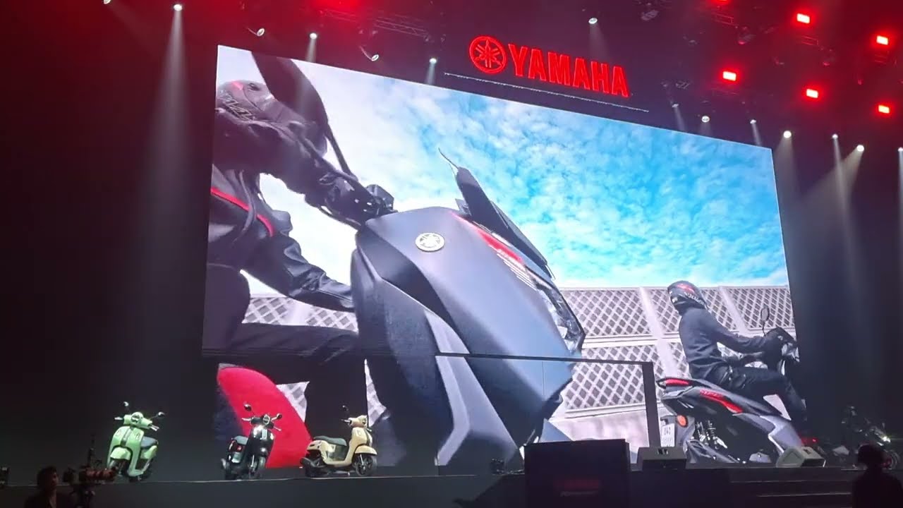Anniversary 25th XMAX Series & YAMAHA TECH MAX โดยนายกัมพล พรสูงส่ง รองผู้จัดการด้านการขาย บริษัทฯ