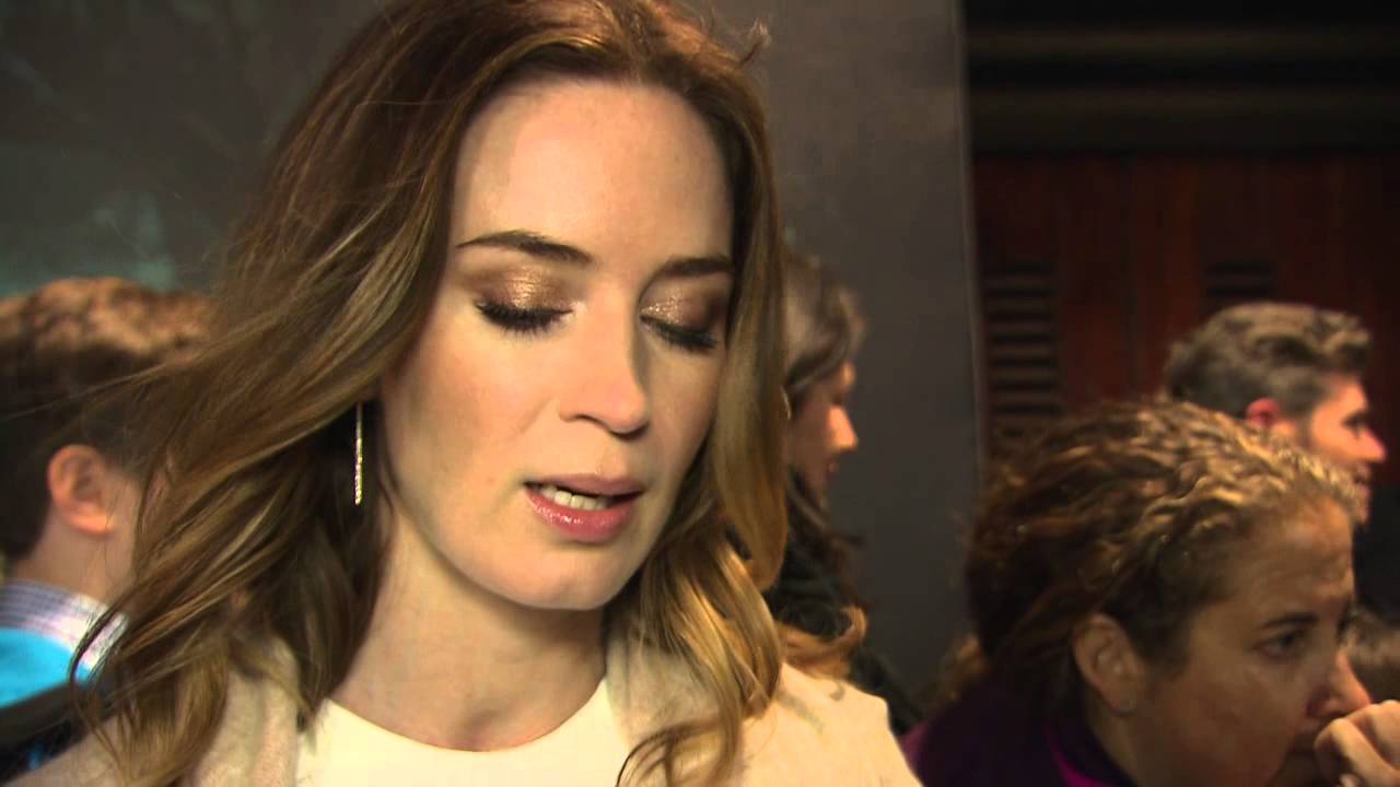 Into The Woods: Emily Blunt London Movie Premiere Interview | ScreenSlam