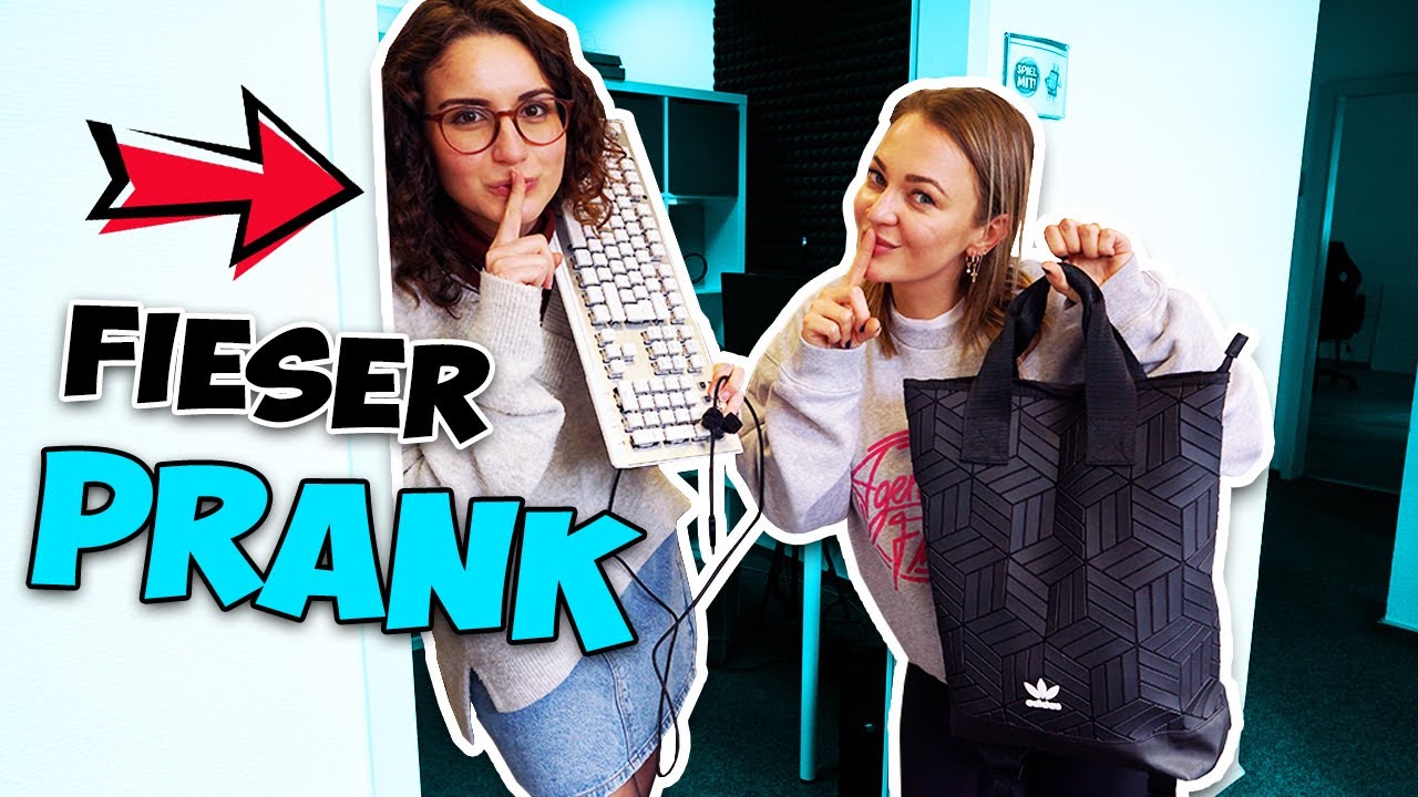 24 Stunden vor KAAN VERSTECKEN & seine GEGENSTÄNDE KLAUEN -Dania & Bianca PRANKEN KAAN