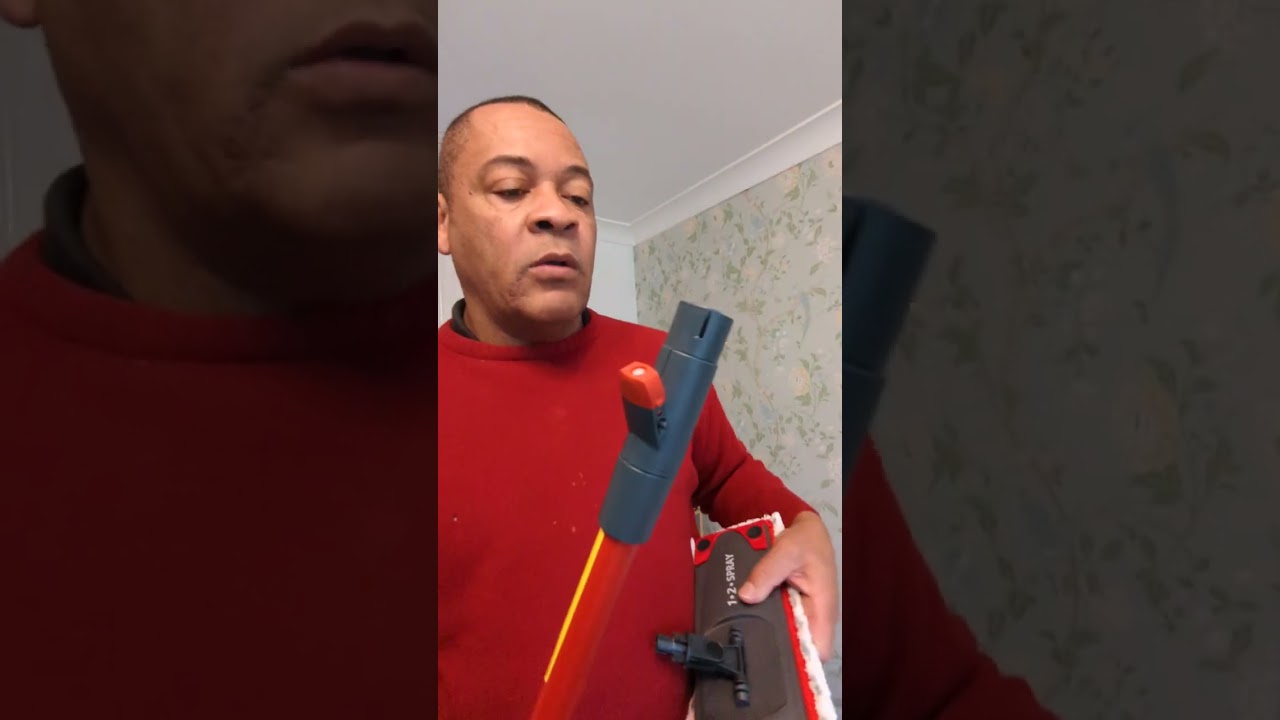 How to assemble the Vileda 1-2 spray mop