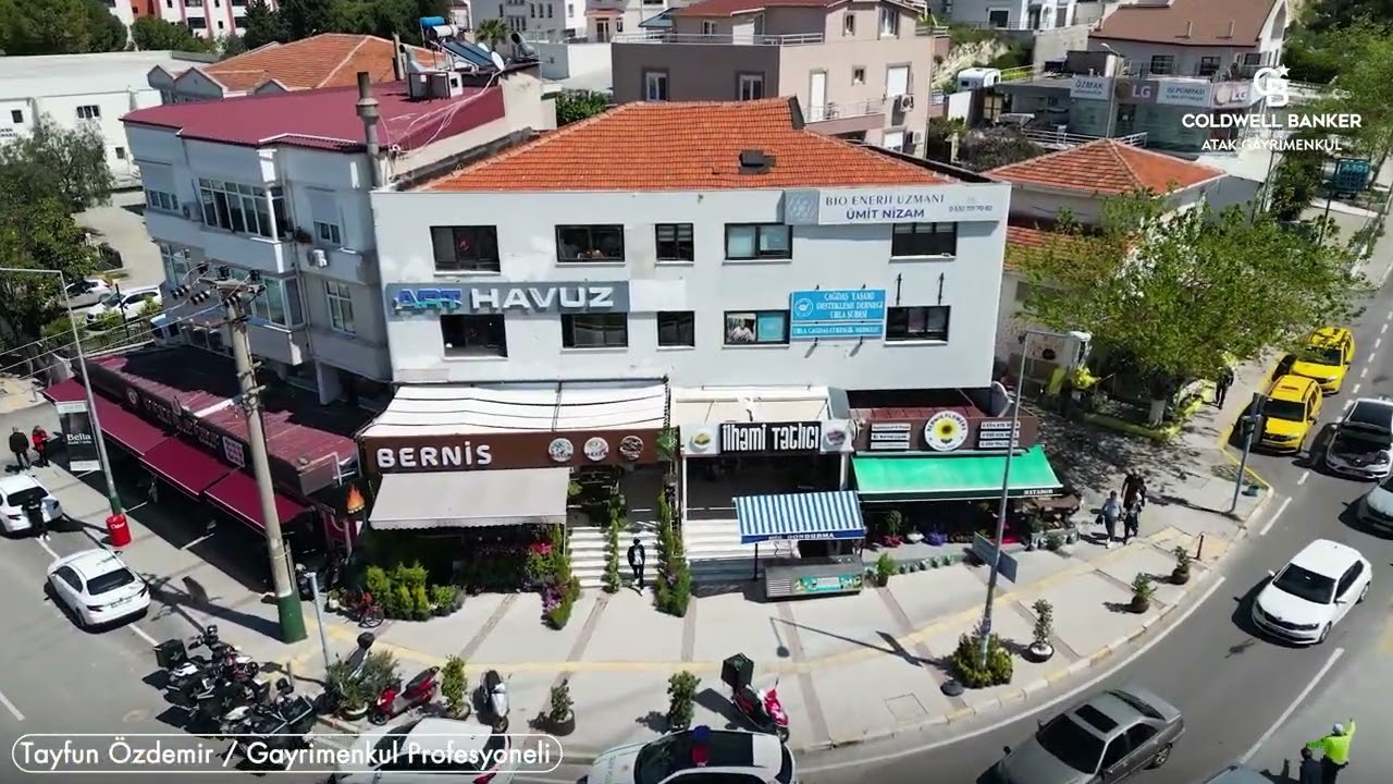 Urla Merkezde  Komple Bina