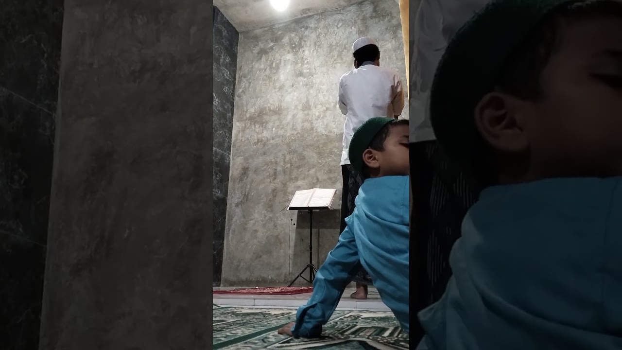Adzan nadhom mendayu dan merdu Mushola Al-Istiqomah masa pembangunan mushola