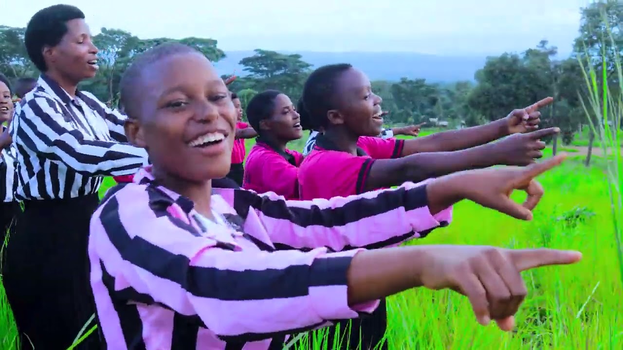 PAULO NA SILA BY TUMUINUWE YESU CHOIR