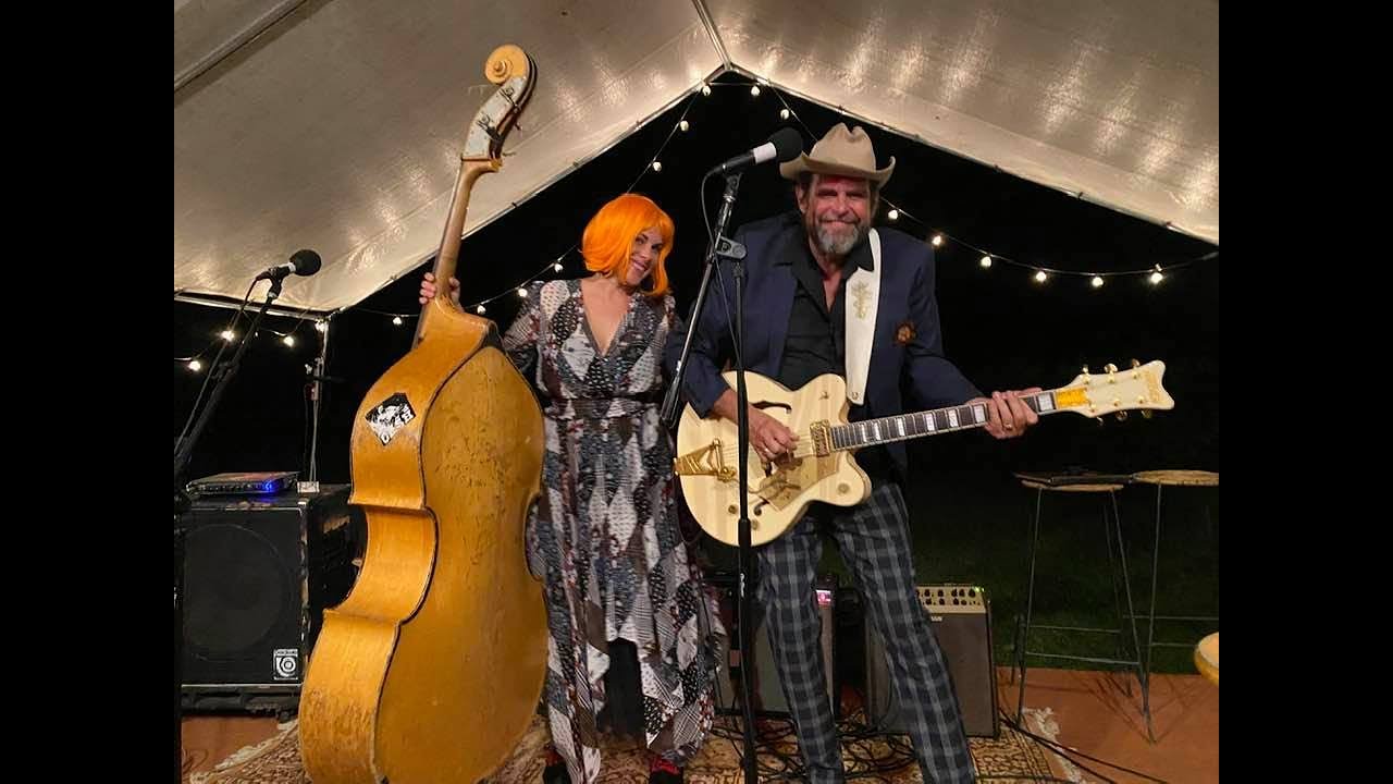 Amy LaVere and Will Sexton-In the Meadow at Riverdog (Full Show)