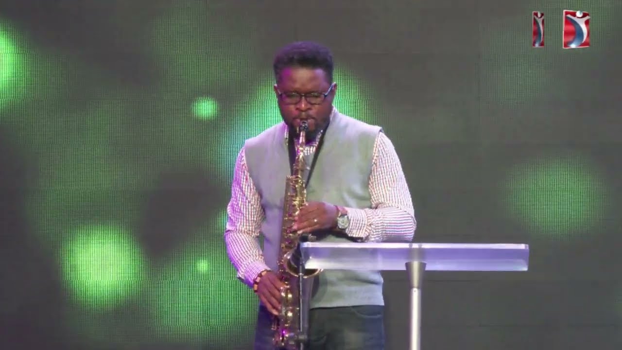 Best Gospel Alto Sax Jazz Worship Medley 🎷 |  #3 Smooth Instrumental Song – JazzApostle