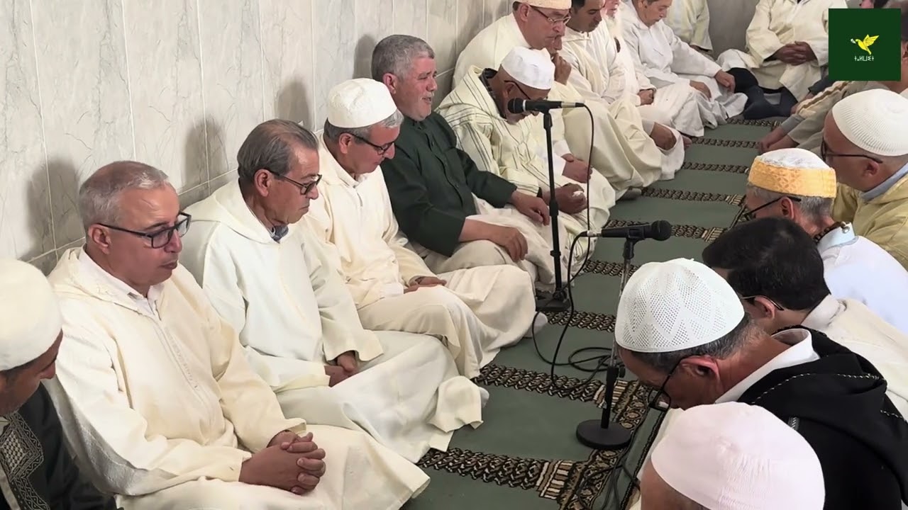 جمع روحي بالزاوية العلاوية قرية سيدي يدير بمناسبة ذكرى وفاة زوجة سي بلقاسم طالبي