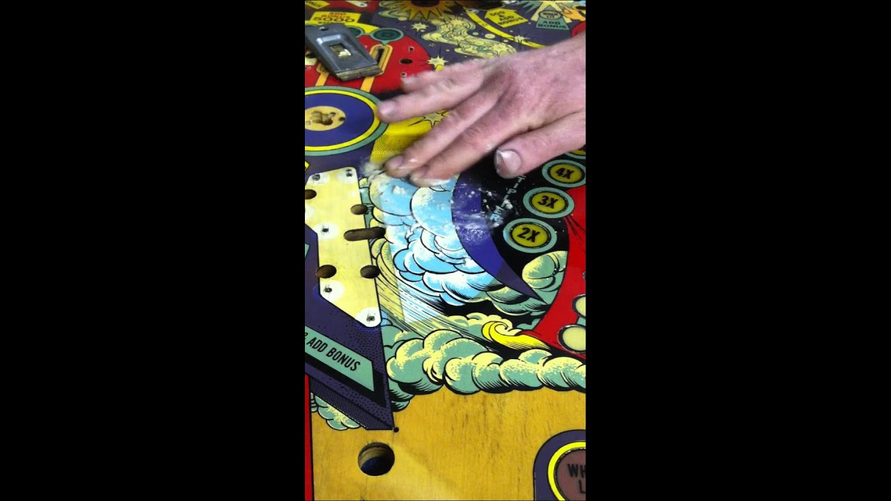 Pinball Restoration Tip Trick: How to Remove Mylar with Heat Gun and Flour