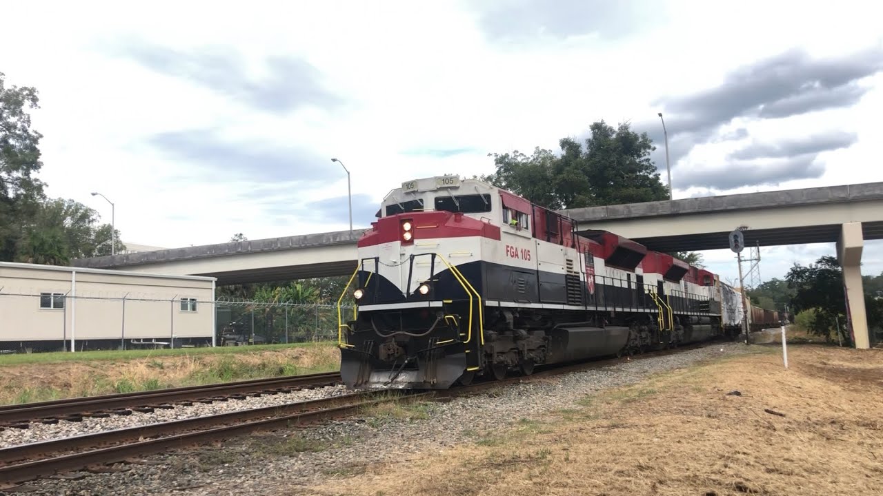 Tons of Florida Gulf and Atlantic Railroad Trains | Railroad Crossings