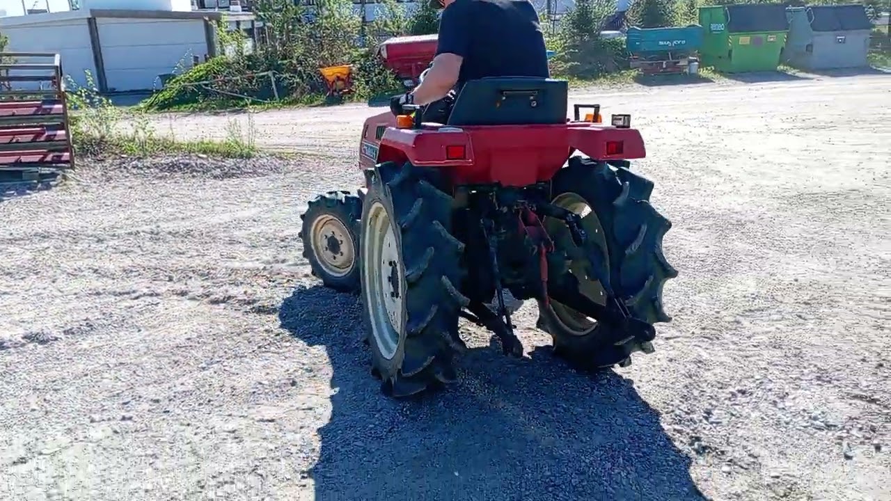 Mitsubishi MT20,4 WD traktori