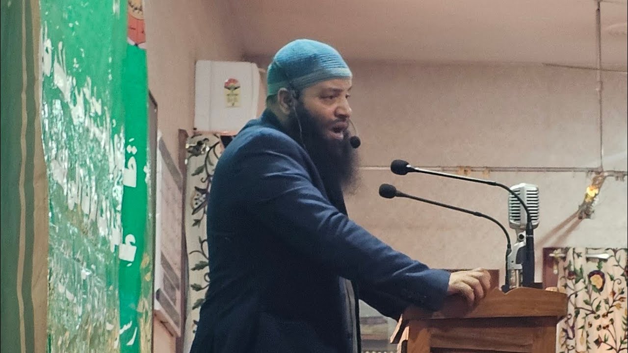 Assalamualaikum i am abu izhaan as salafi welcome to our youtube channel sabilul mumineen production