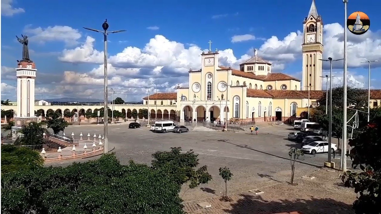 Basílica de São Francisco das Chagas em Juazeiro do Norte, Ceará 