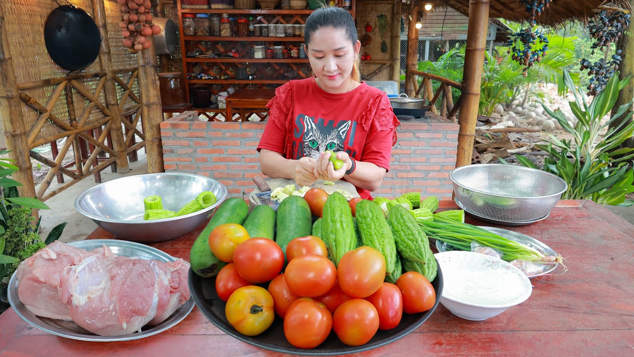 Delicious pork cook wax gourd, bitter gourd, tomatoes prepared by pregnant chef - Cooking with sros
